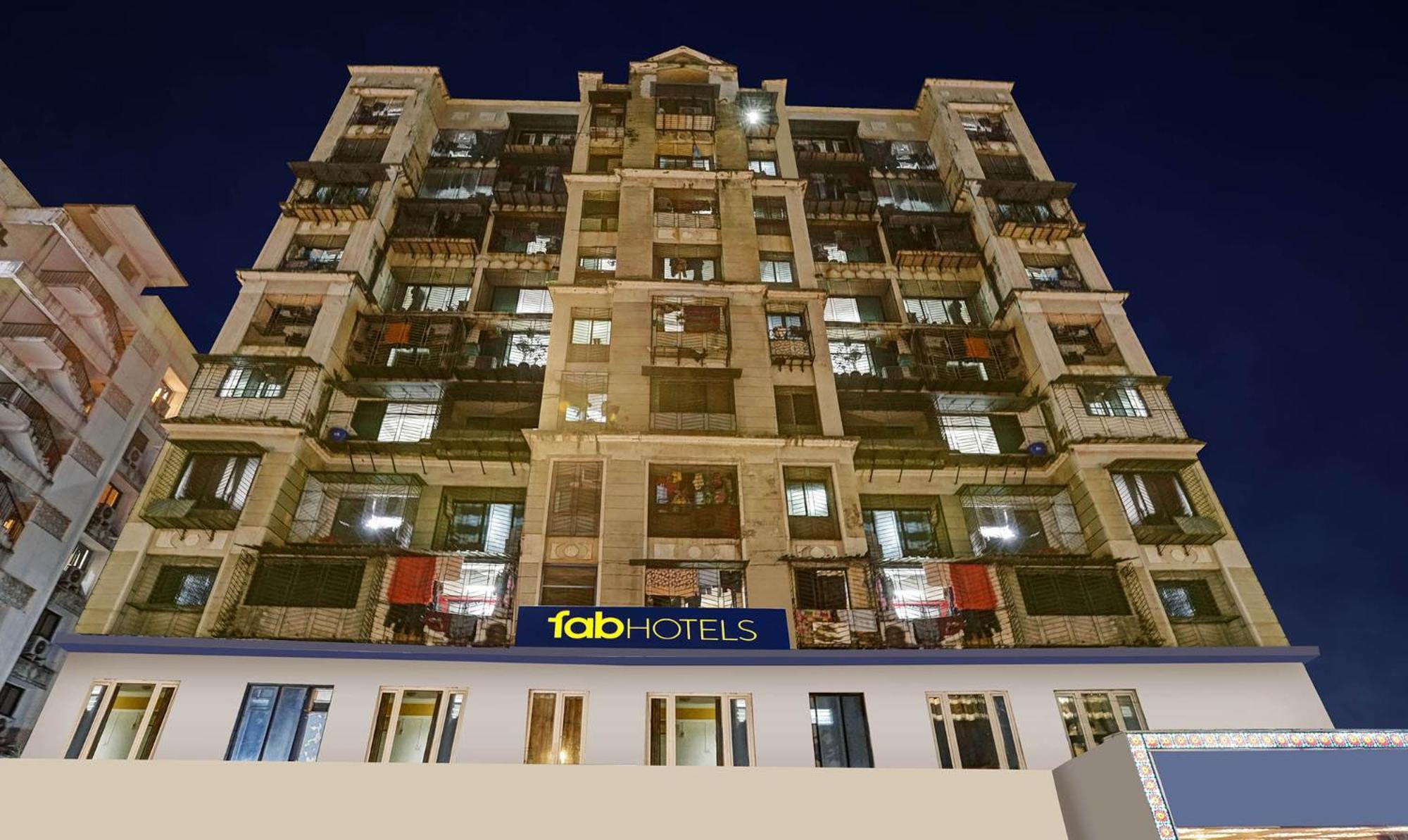 Fabexpress Amber Corp Inn - Nr Nesco Exhibition Center Mumbai Exterior foto